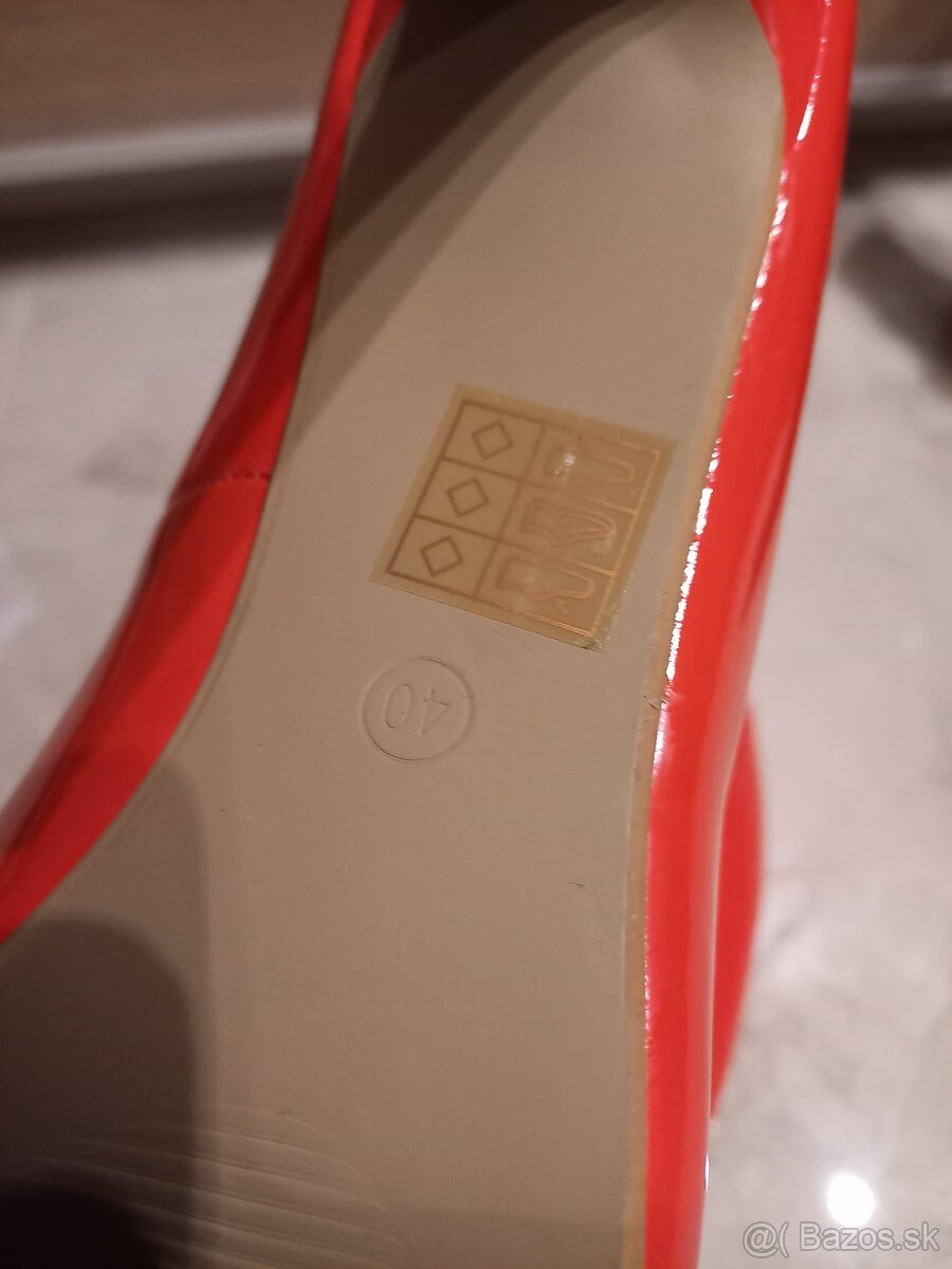 Lakované červené lodičky 40 - 7