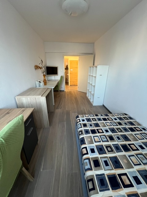 4 izb. byt na prenájom, JÉGEHO ul. – foto 12