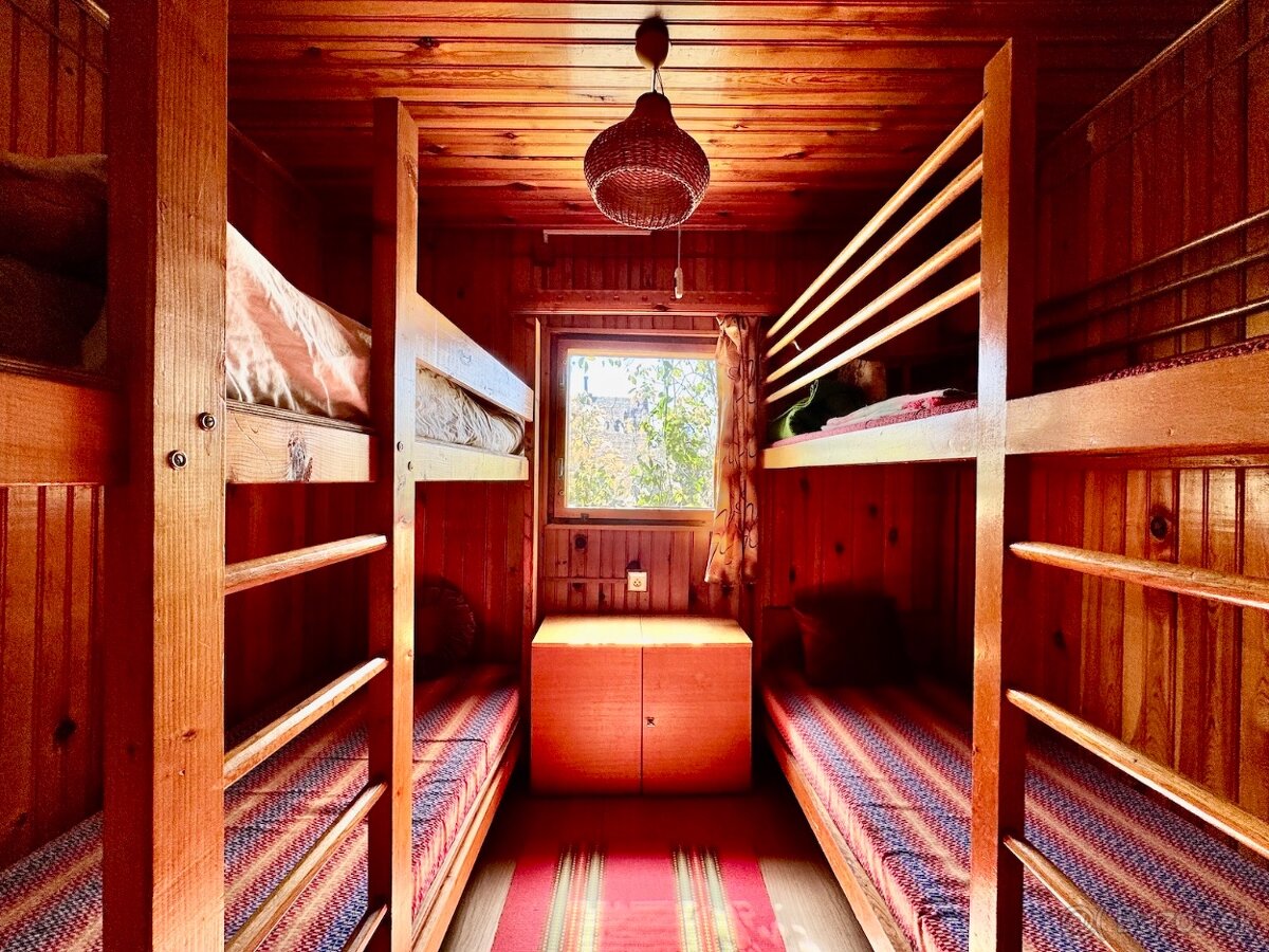 Rekreačná chata v Čani pri jazere s peknou záhradkou - 7