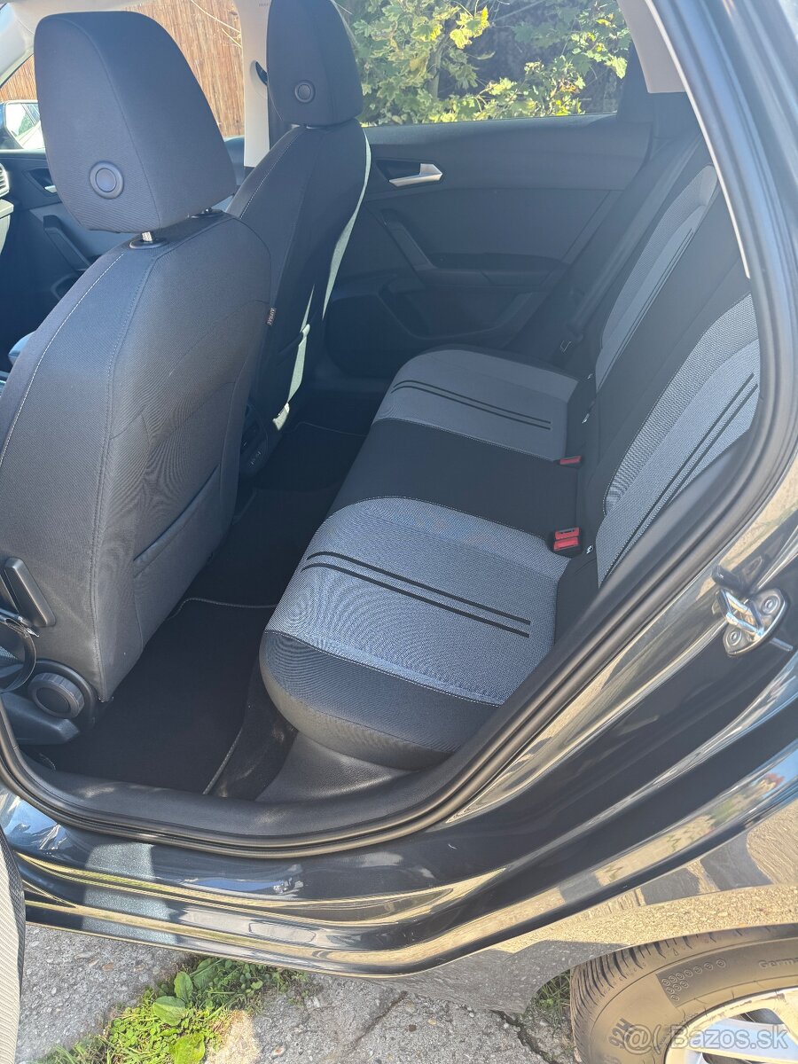 SEAT LEON ST 2.0 TDI Virtual/Kessy/DSG - 7