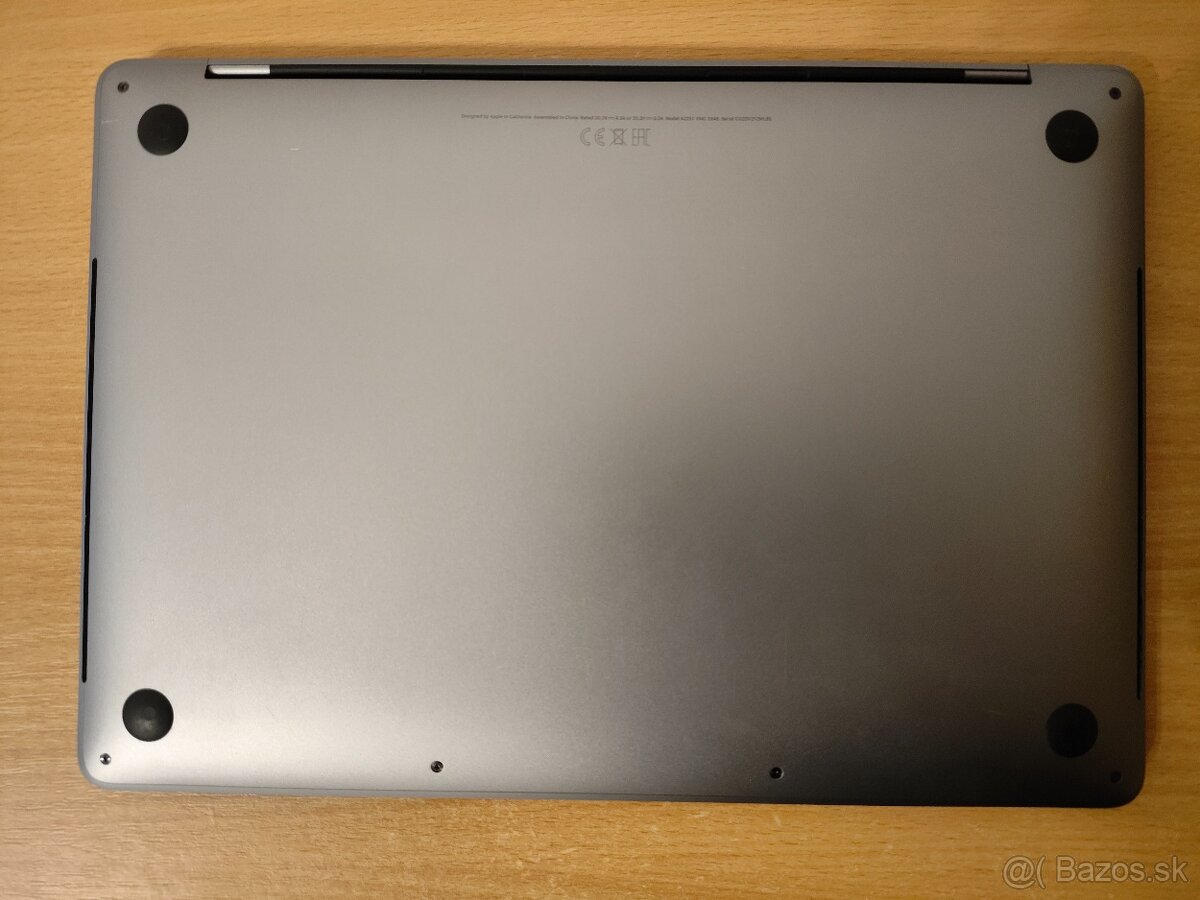 MacBook Pro 2020 | i7 • 32GB • 512GB SSD - 7