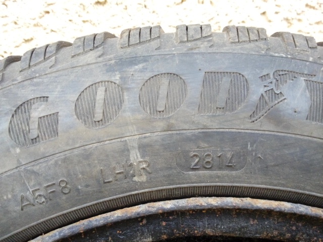 185/60 R14-zimne Yokohama - 7