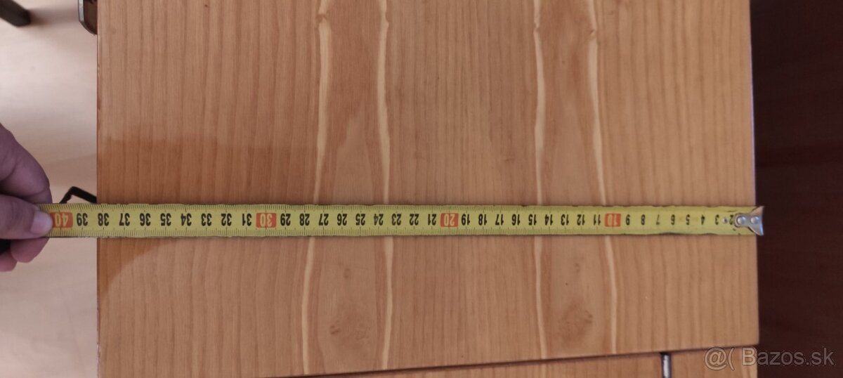 Kozmetický stolík+ nočný stolík - 7