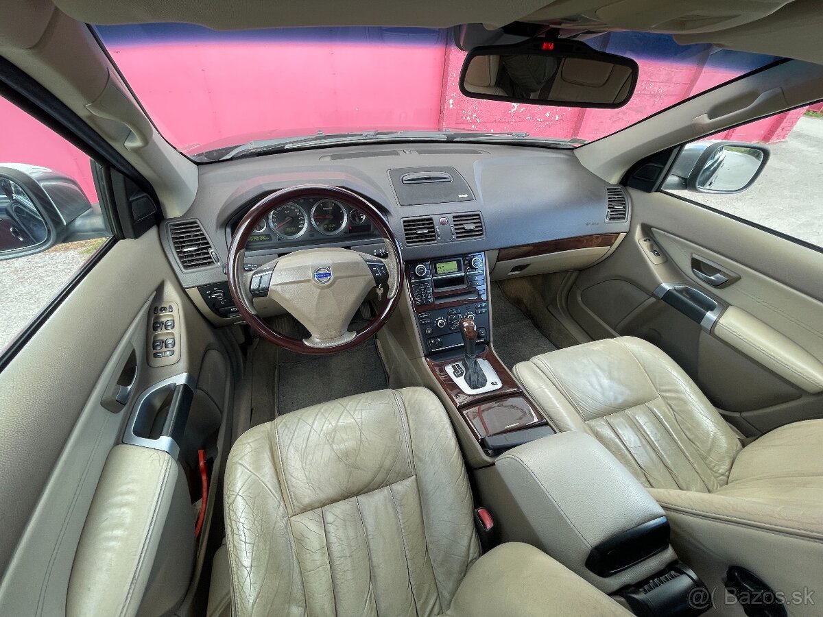 Volvo XC90 - 7