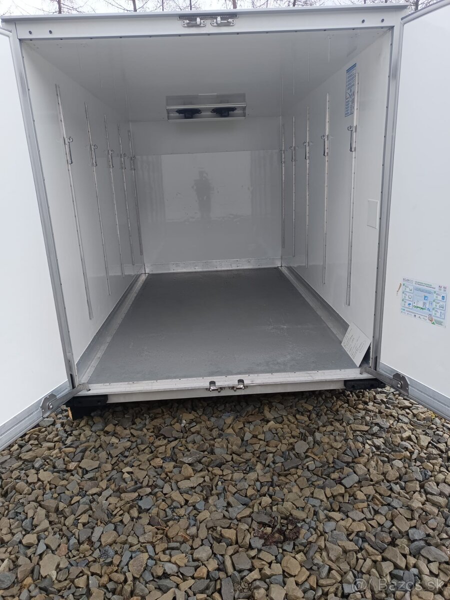 CHLADIACI BOX VONKAJSI - 7