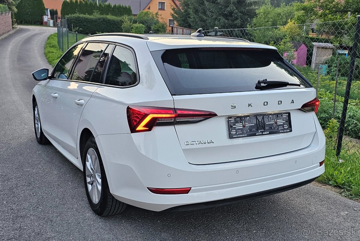 Škoda Octavia IV 2.0TDi Style Combi manuál - 7