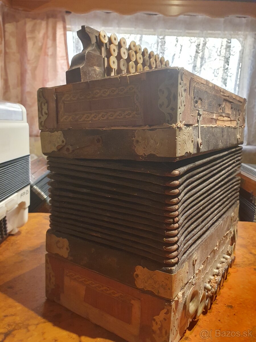 Heligonka Josef Hlavacek na renovaci - 7