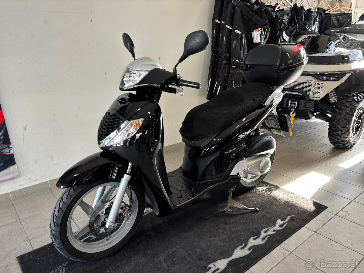 Honda SH125 - 7