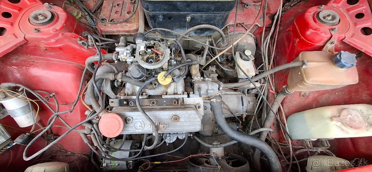 Predám Škoda favorit 136l 1990 46kw - 7