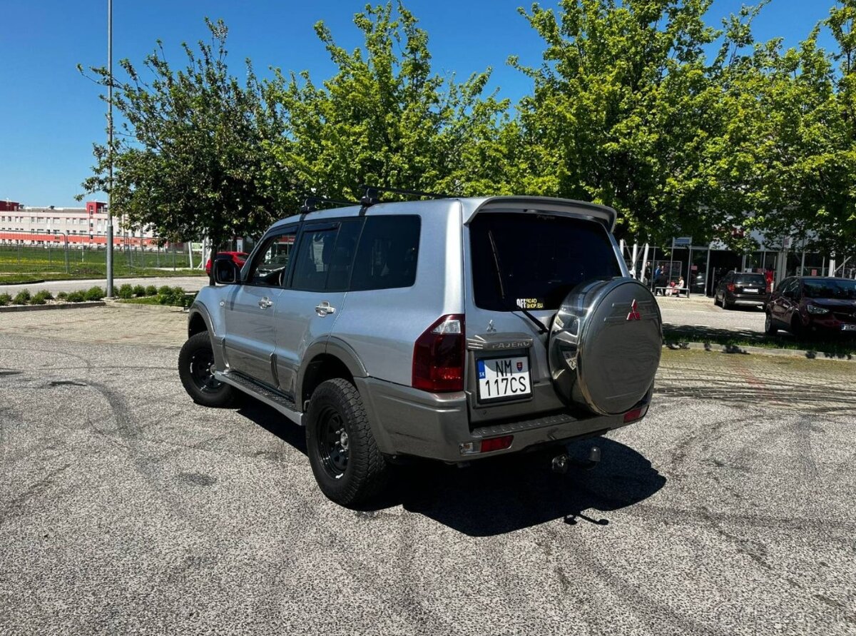 Mitsubishi Pajero 3.2 DI-D - 7