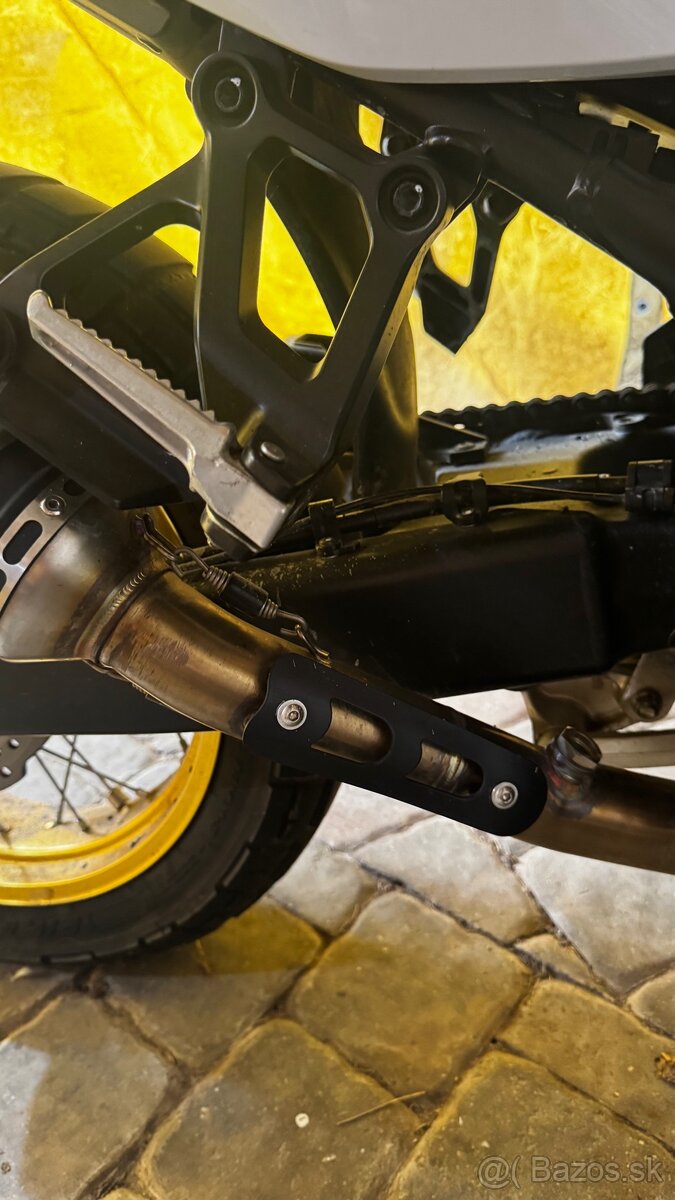 Honda transalp 750 - 7