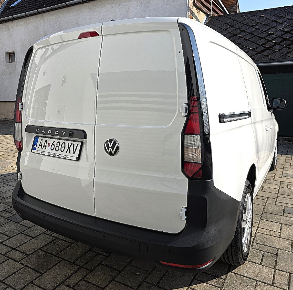 Volkswagen Caddy Dodávka Maxi 2,0 TDI Basis - 7