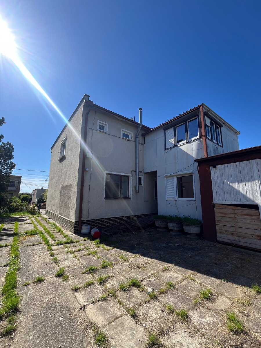 Na predaj v Štúrove RD - 7