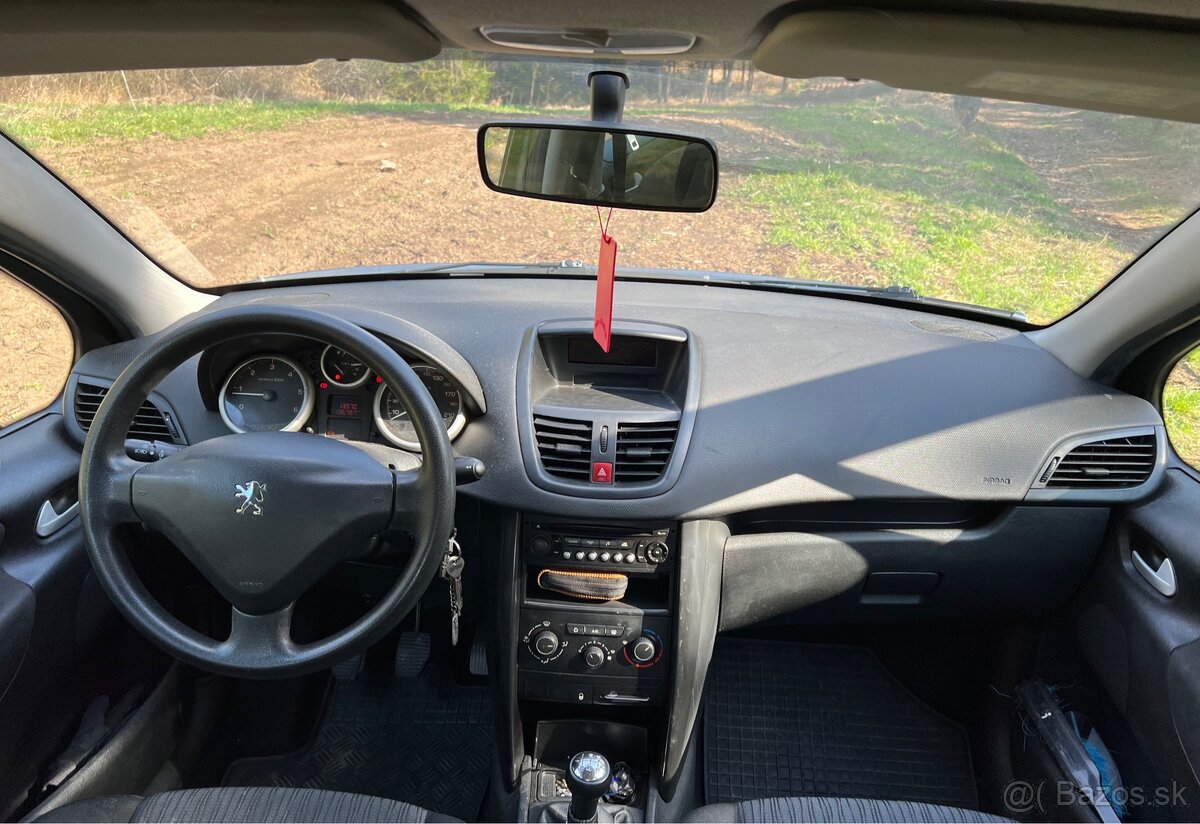 Peugeot 207 1.4 HDI 2010 - 7