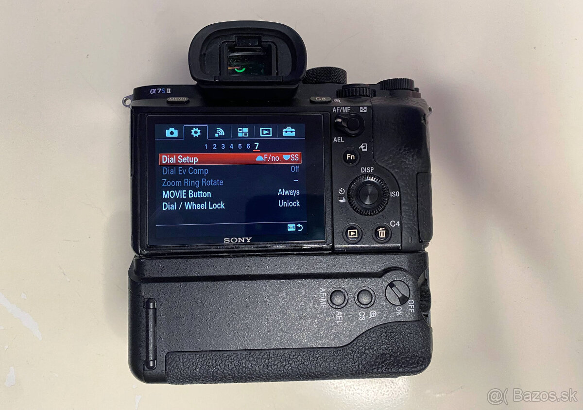 SONY A7S II + Booster + 2 Baterie - 7