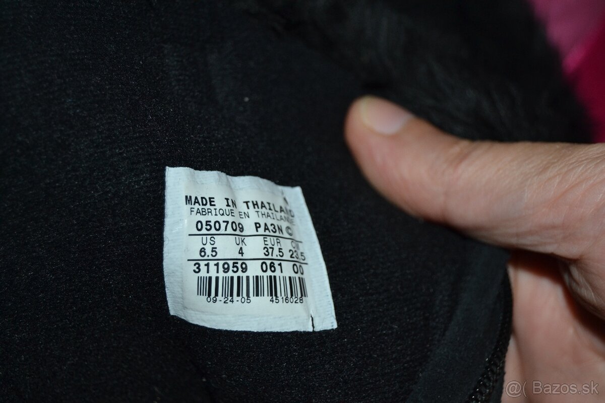 Štýlové semišové čižmičky Nike, veľkosť 37,5, NOVÉ - 7