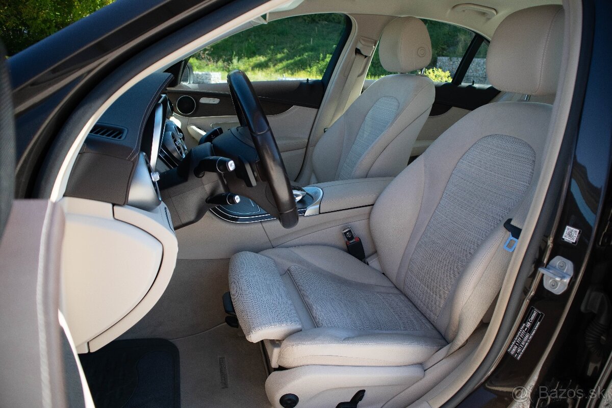 Mercedes-Benz C trieda Sedan 220 d A/T ZNÍŽENÁ CENA - 7