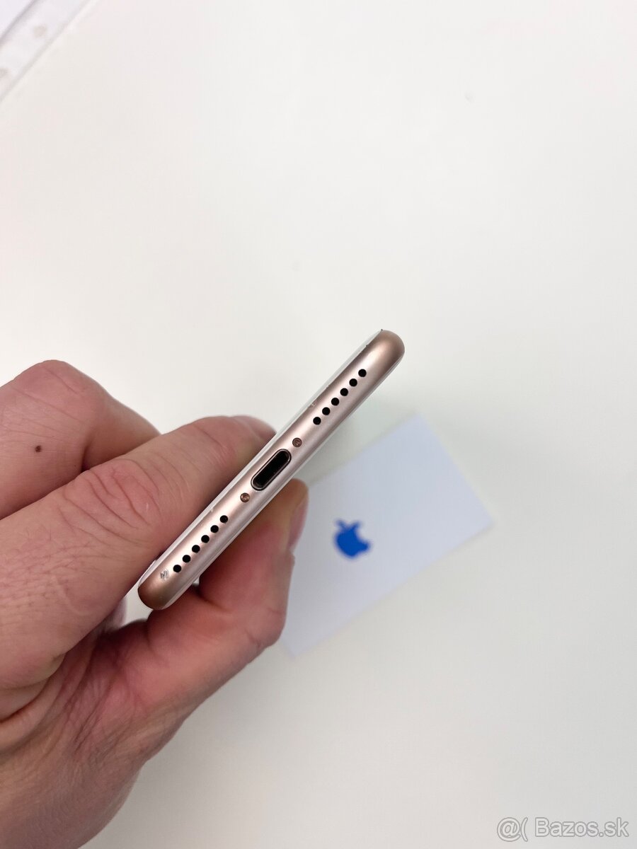 Apple iPhone 8 64GB Rose Gold - 7