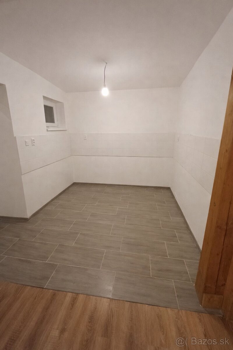 Rodinný dom v ŠOPORNI - 7