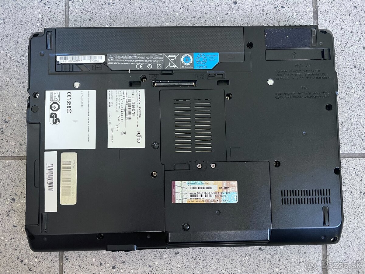 Fujitsu Lifebook / intel i5 / 4GB RAM / SSD - 7