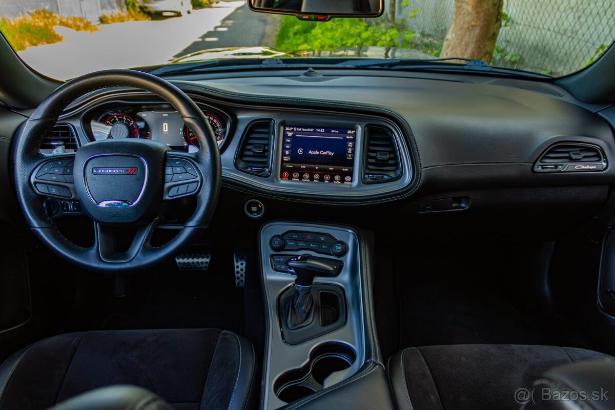Dodge Challenger R/T 5.7 V8 / TOP STAV - 7