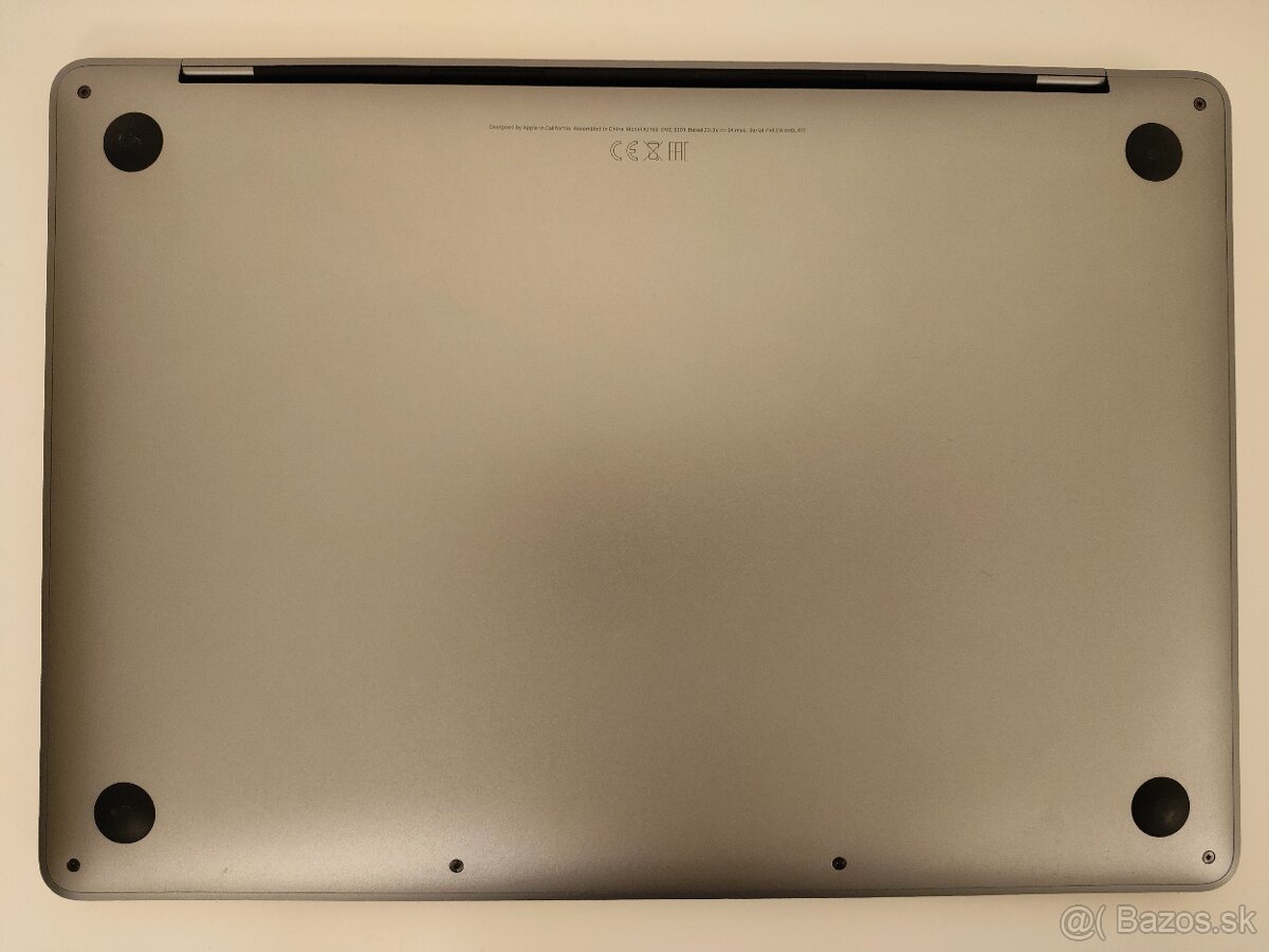 MacBook Pro 13.3 2020 | i5 • 8GB • 256GB SSD - 7
