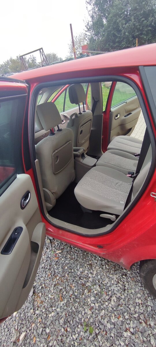 Renault Scenic - 7