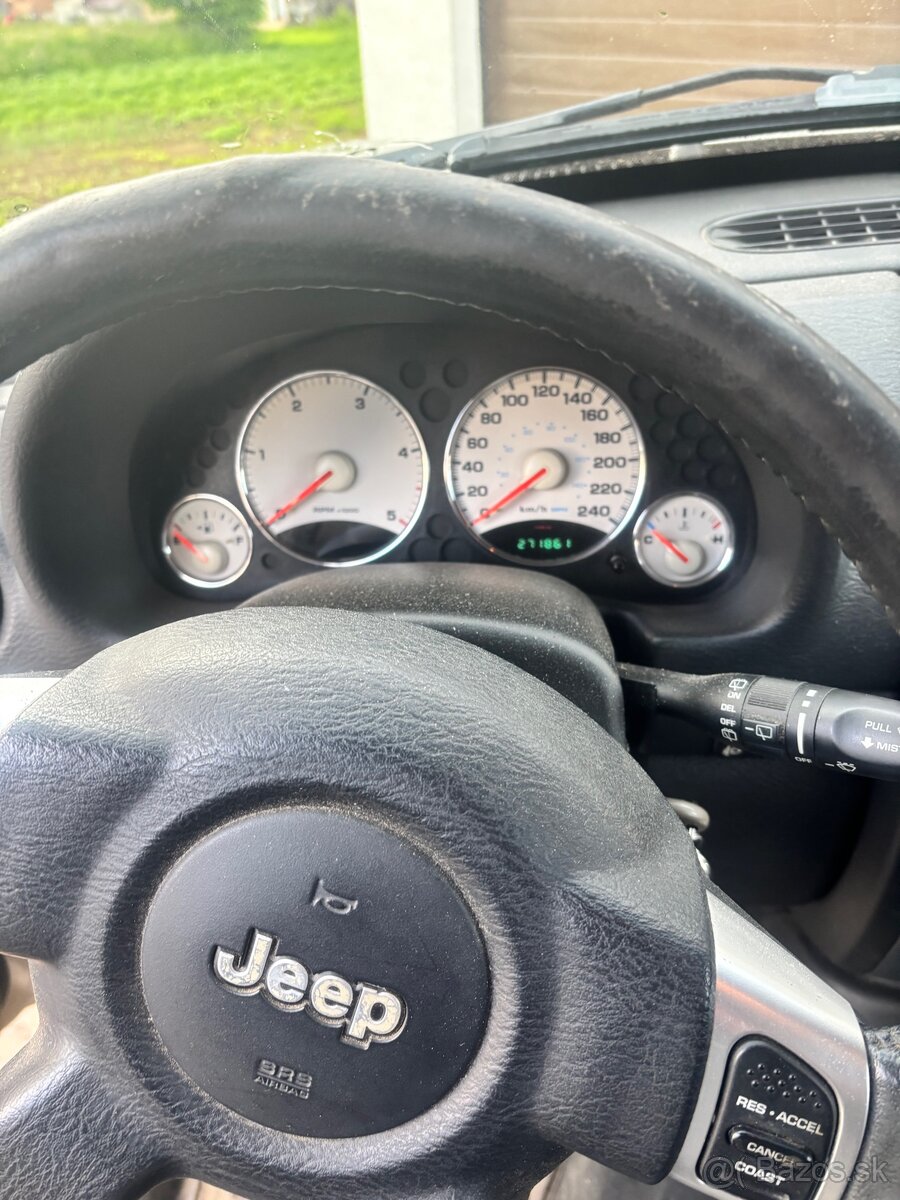 Jeep cherokee KJ - 7
