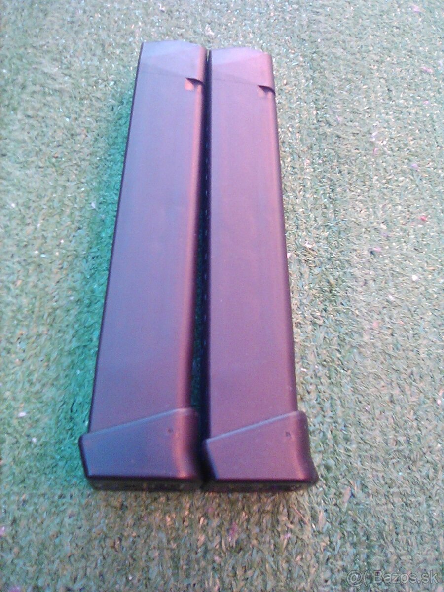 Predám dva orig.zásobníky 33 ranové 9x19mm pre pištole Glock - 7