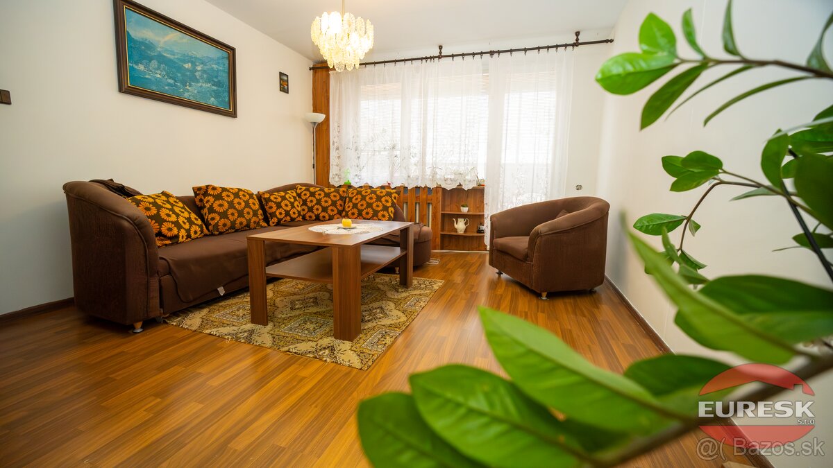 Na predaj 3-izbový byt v Humennom. - 7