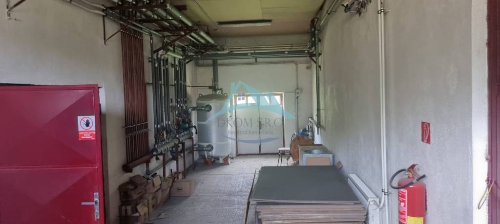 LOGISTICKÉ CENTRUM PRI TRANZITNOM KORIDORE - 7