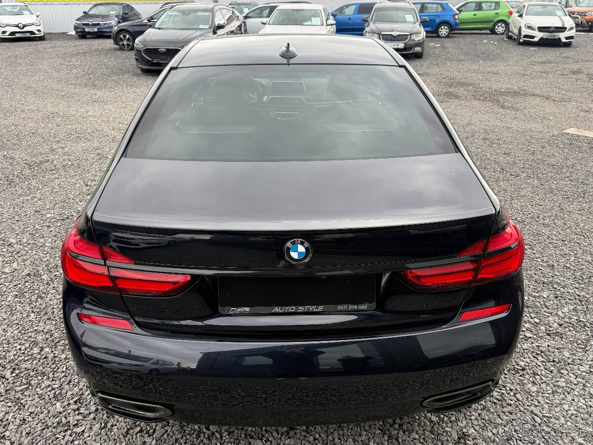 BMW Rad 7 730d xDrive A/T - 7