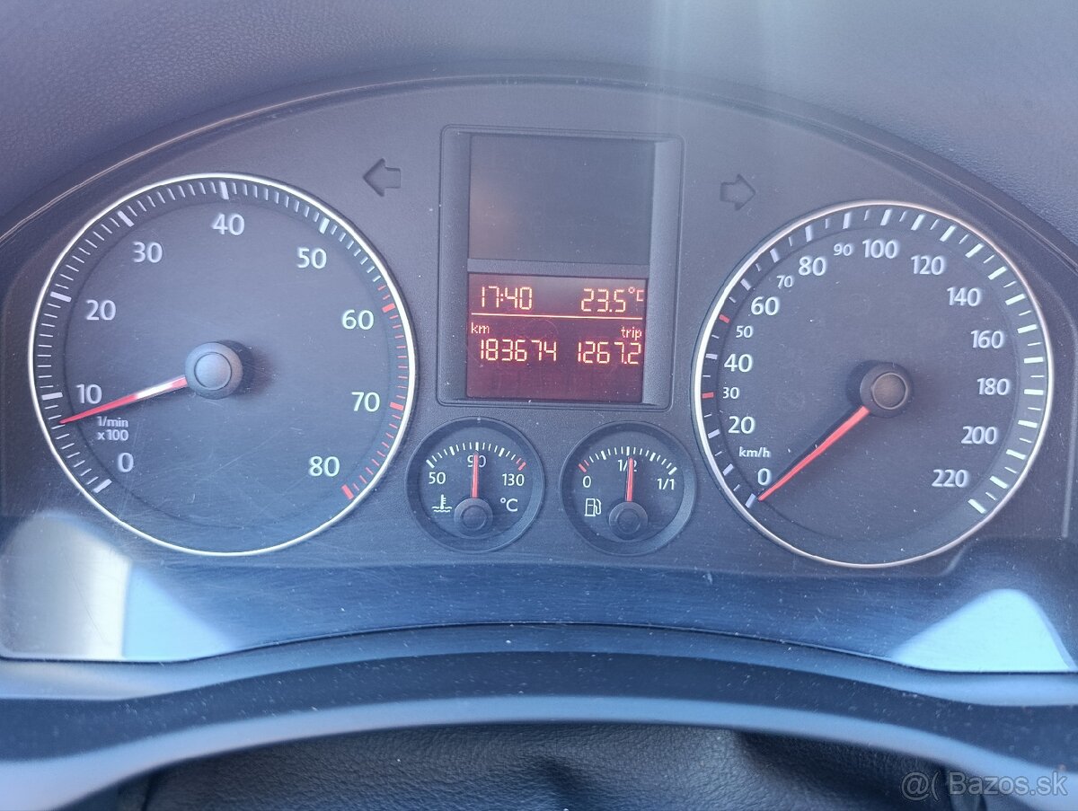 Volkswagen Golf V - 7