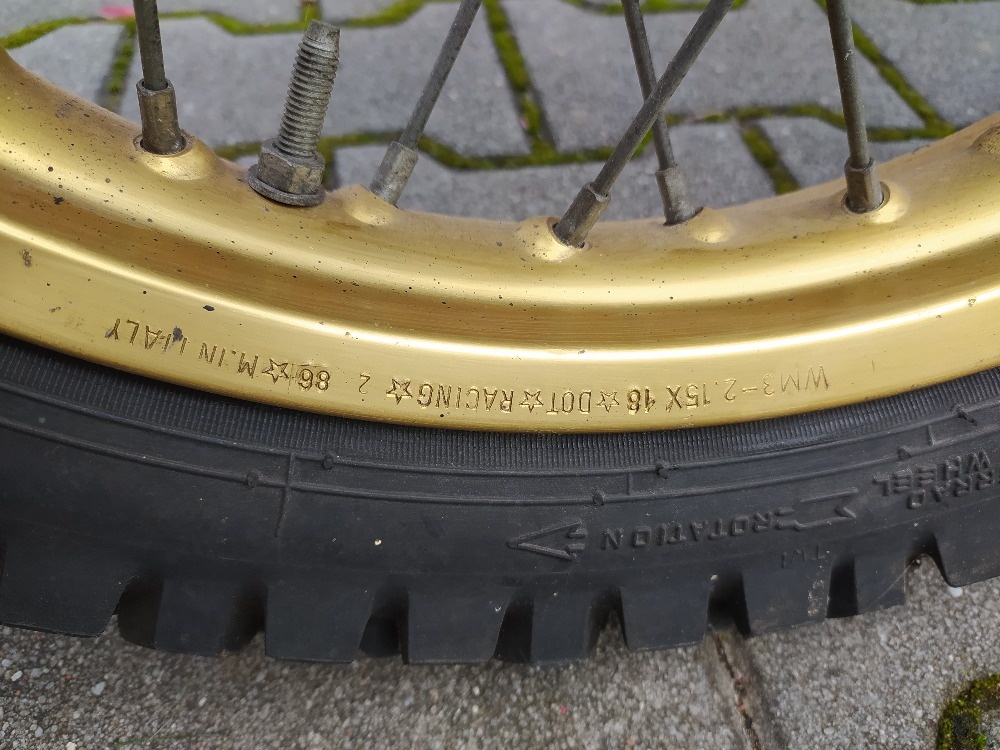 Yamaha DT 125 - 7