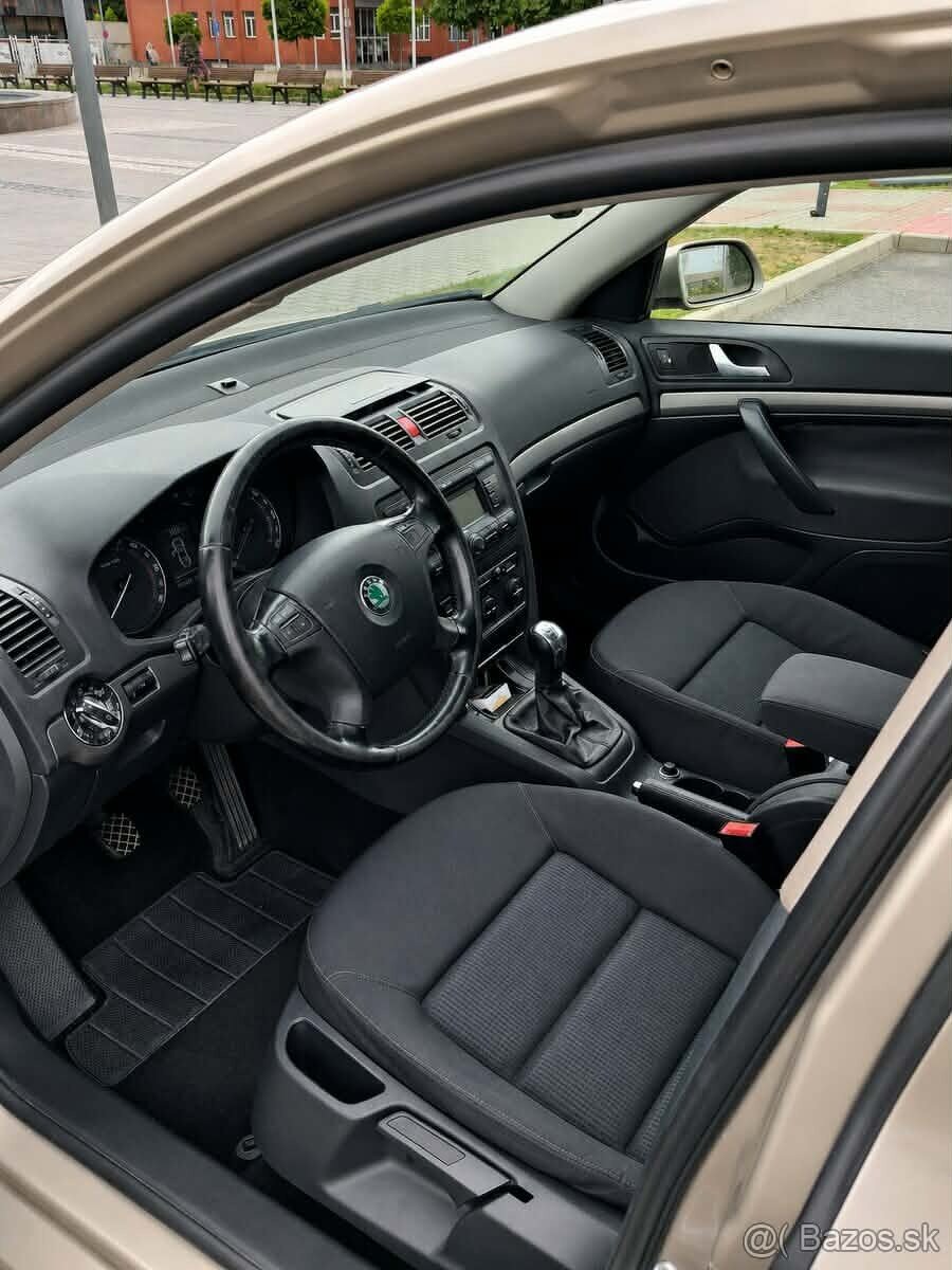Škoda Octavia 2 2.0TDI 6Q - 7