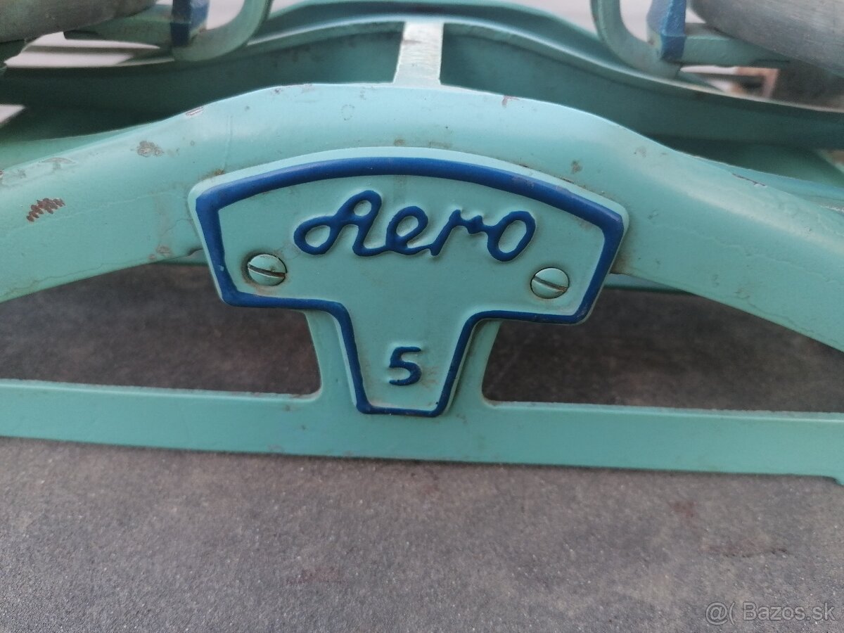 Predám starožitné váhy Aero 5 - 7