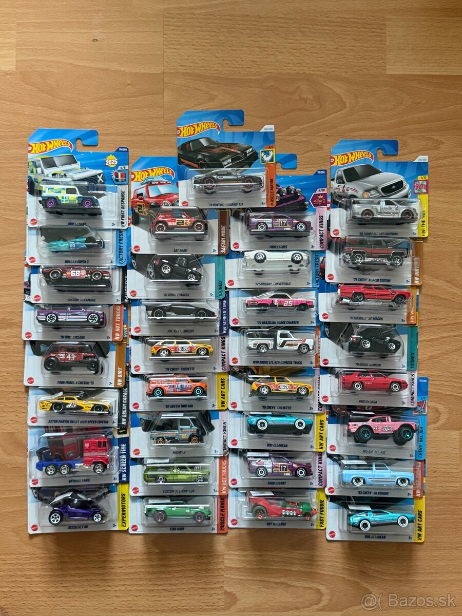Hot wheels autíčka Mix - 7