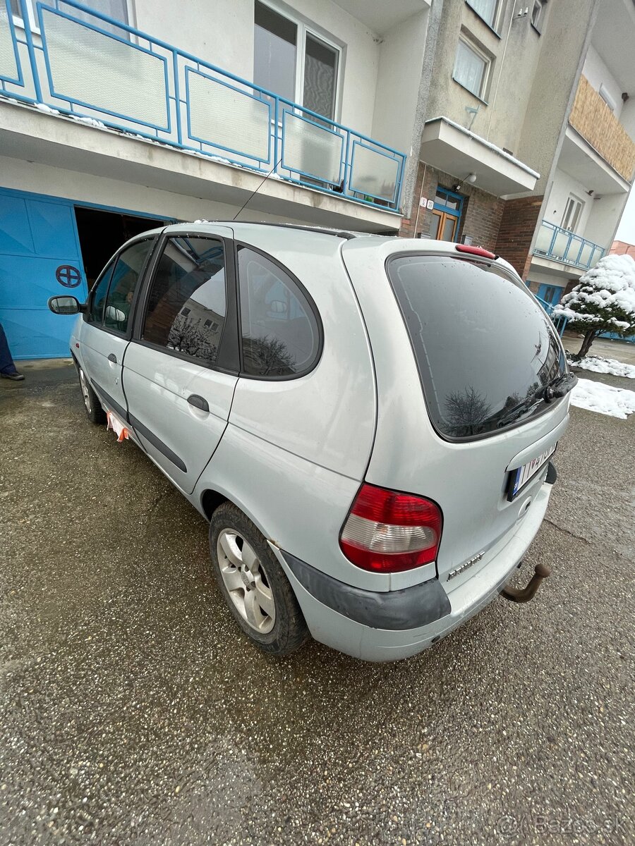 Renault megane scenic - 7