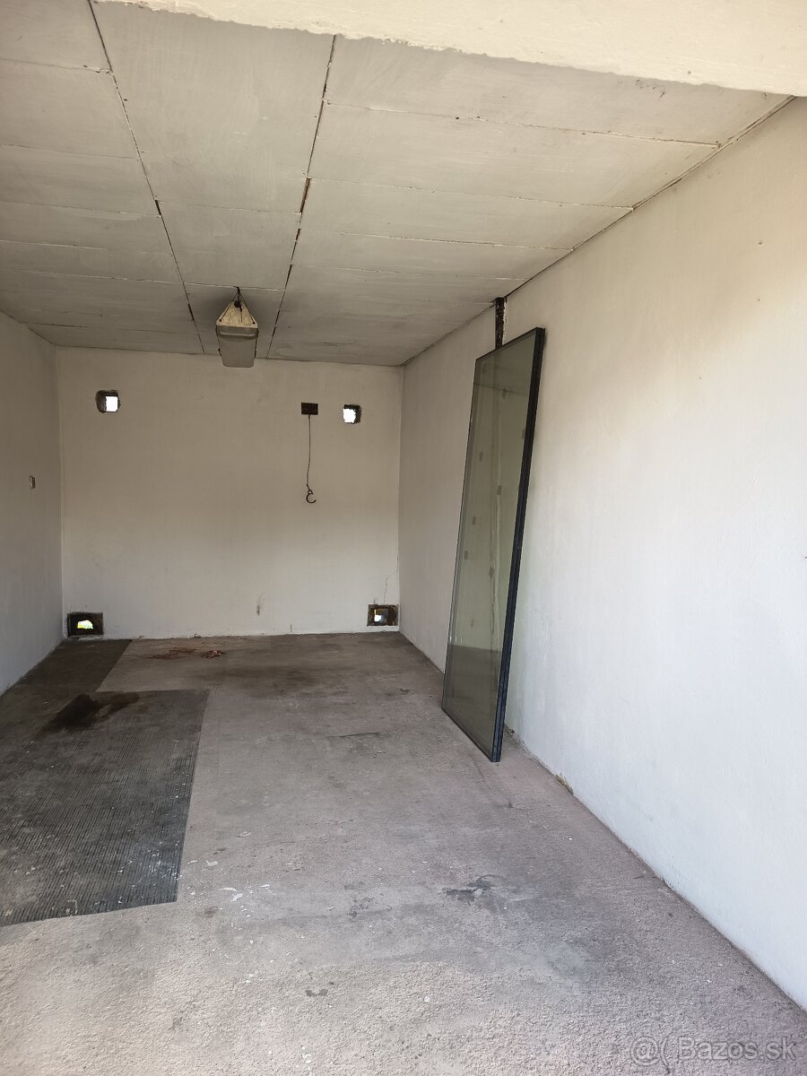 Garáž v Poprade - 7