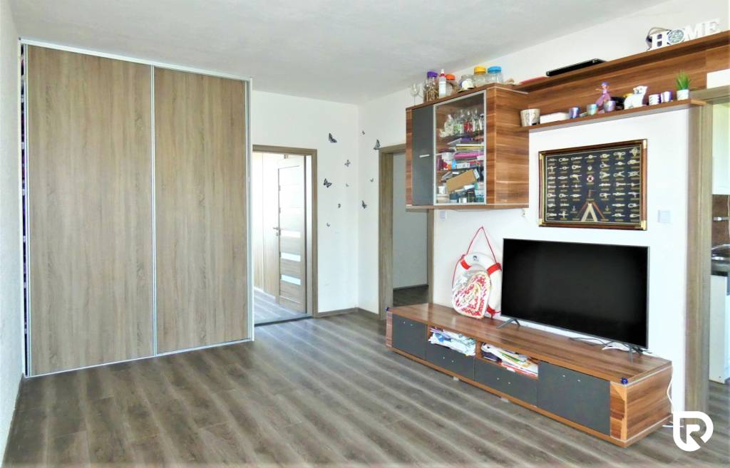 RADO | 4-izbový byt v meste Holíč - 7