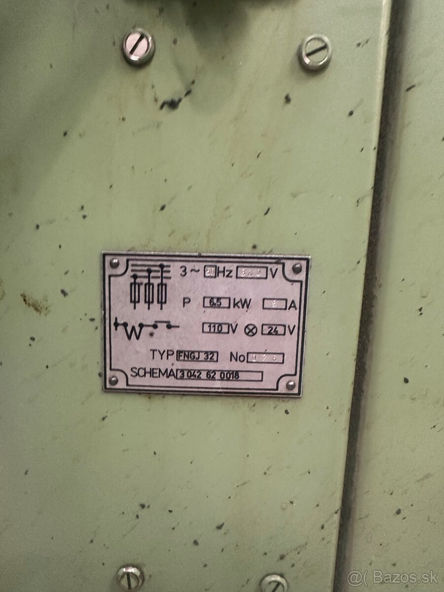 Nástrojová frézka FNGJ 32 - 7