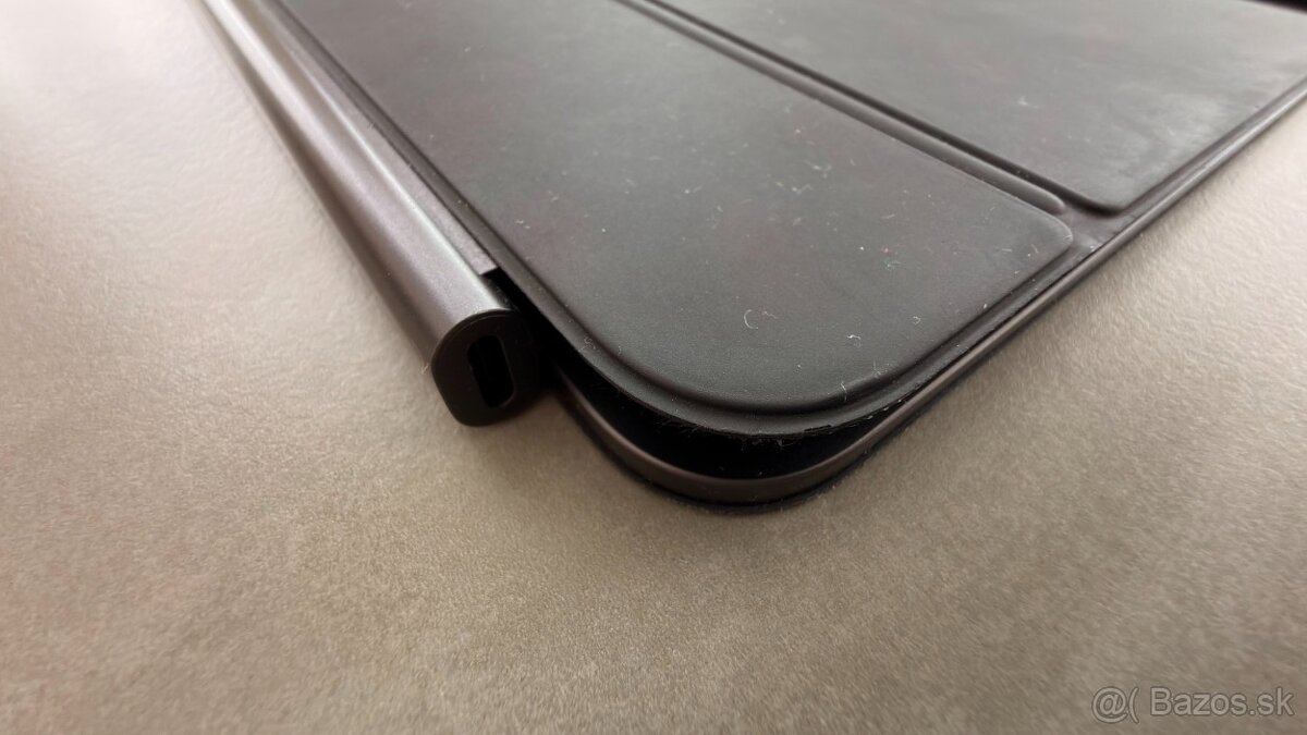 Predám Ipad Pro M4, 256GB + Magic Keyboard - 7