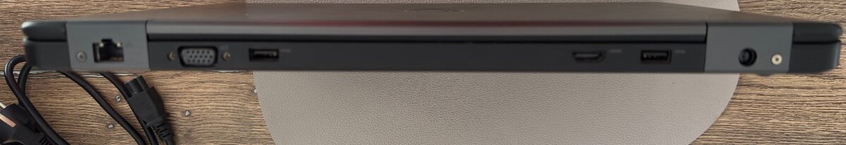 Dell Latitude E5550 - 7