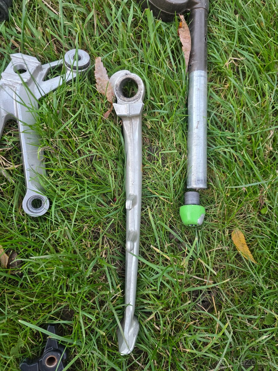 kawasaki zx10r 2004 - 7