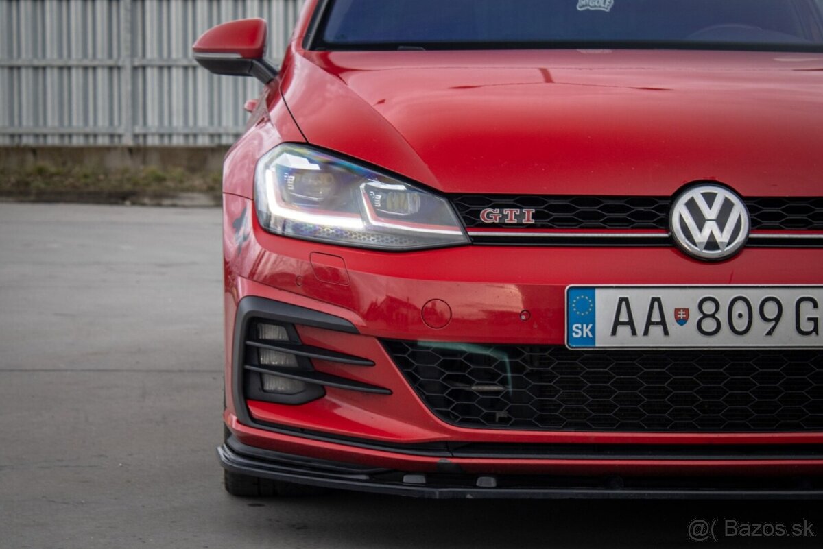 Volkswagen Golf GTI Performance 2.0 TSI 180kW - 7