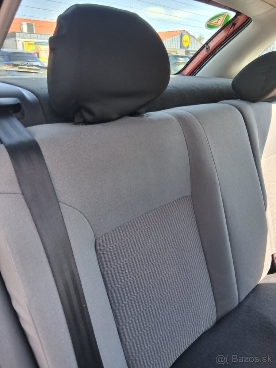 Seat Ibiza 1.4 benzín 47 kW - 7