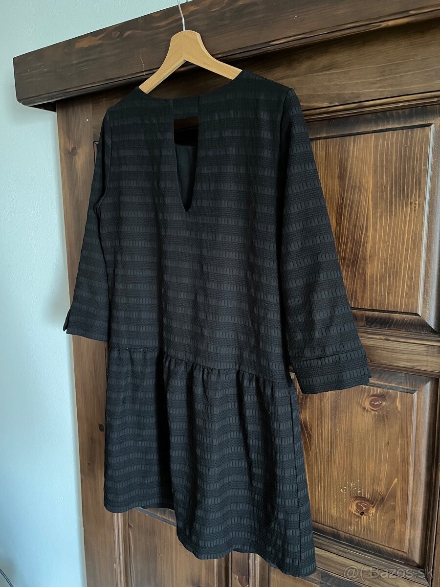 Chantall Čierne šaty č. M - 7