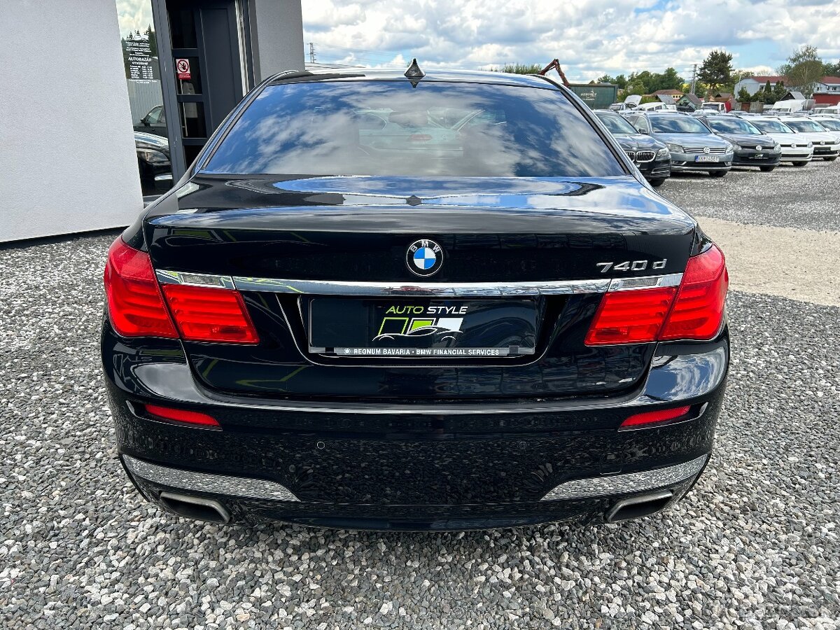 BMW Rad 7 740d xDrive - 7