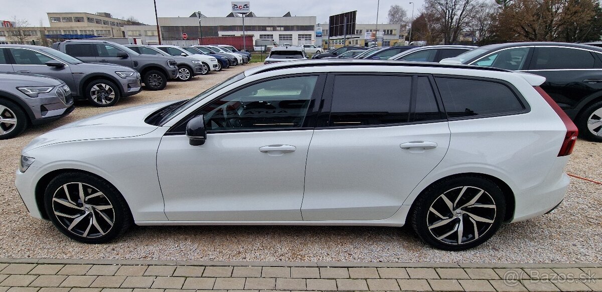 VOLVO V60 D3 R-DESIGN A/T - 7