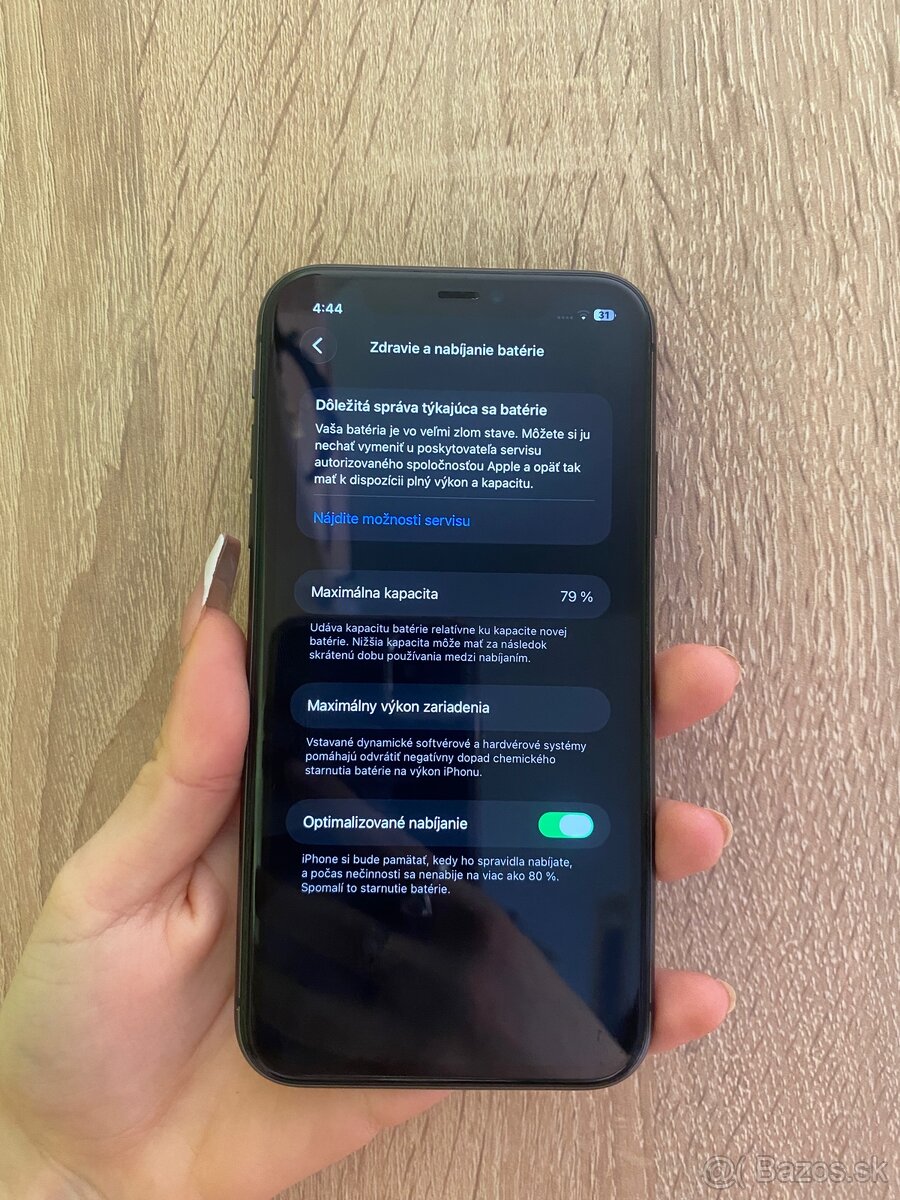 Apple iPhone 11 64GB - 7